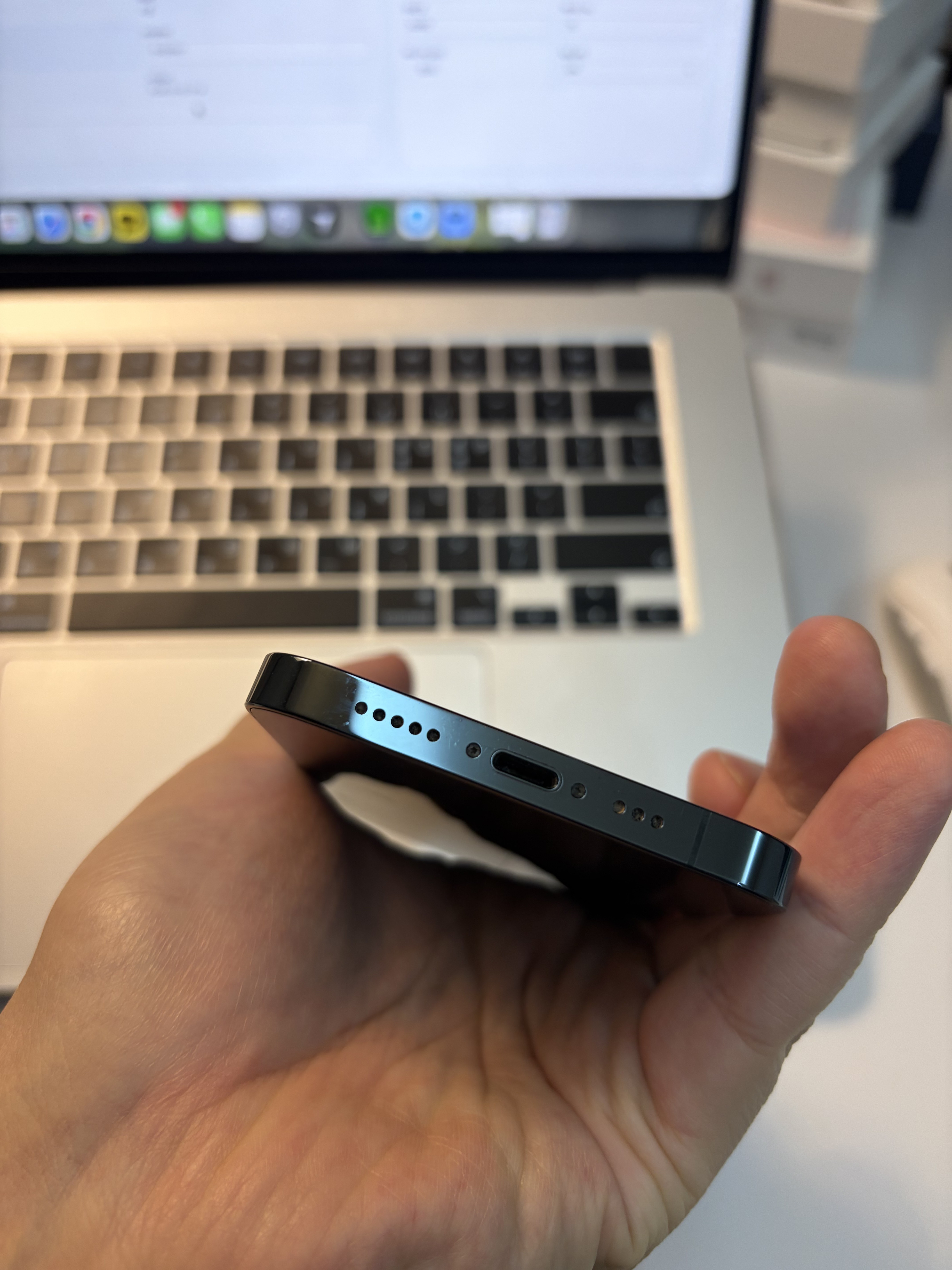 iPhone 12 Pro TE-1