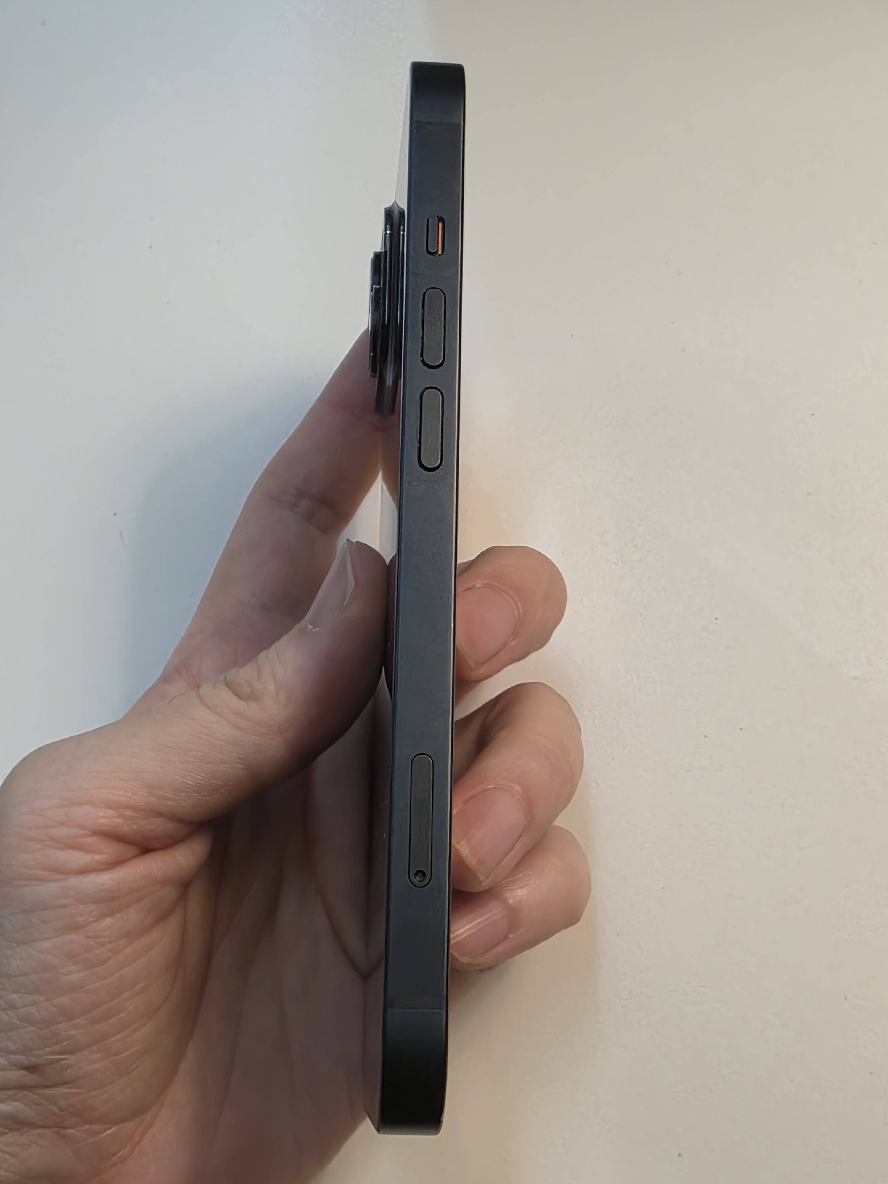 iPhone 14 TE-16