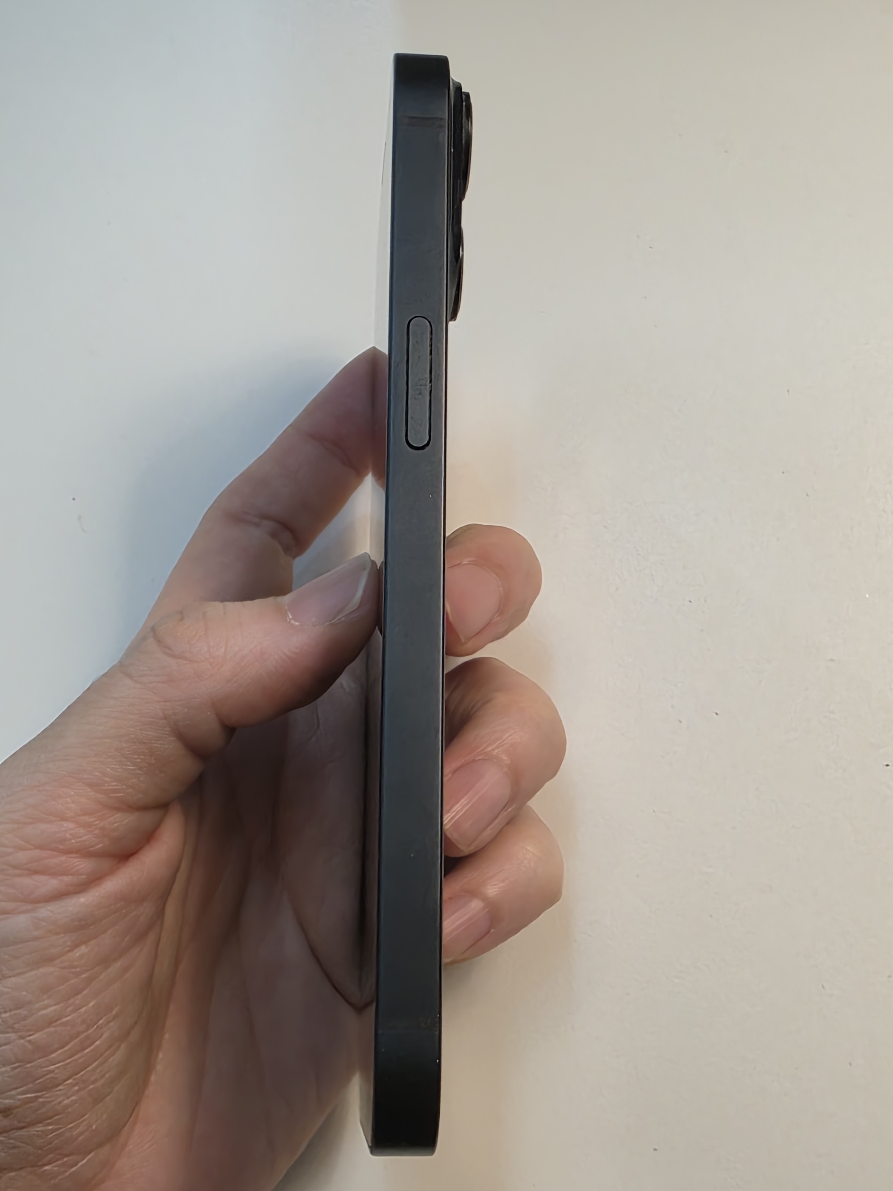 iPhone 14 TE-16
