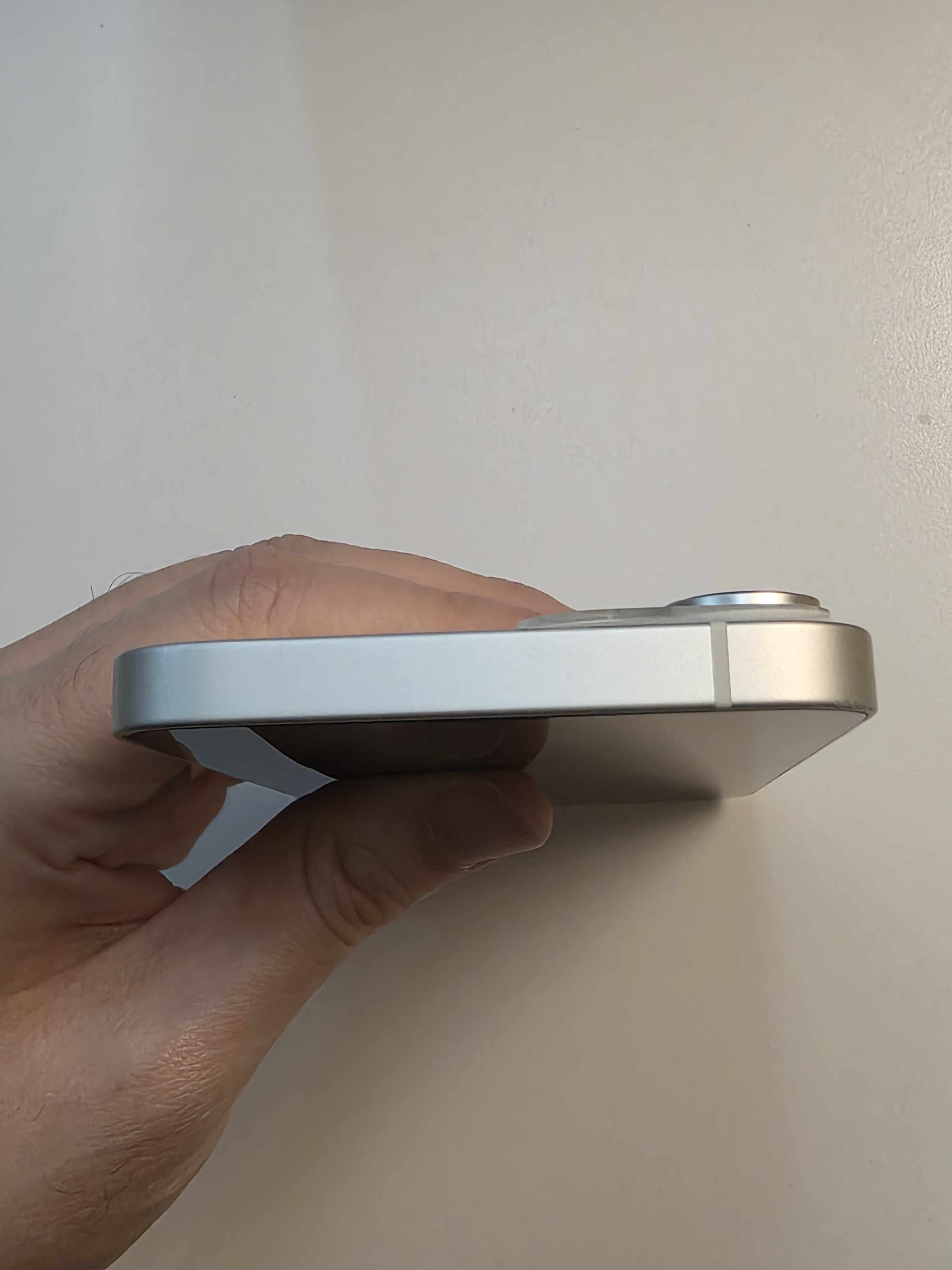 iPhone 14 TE-39