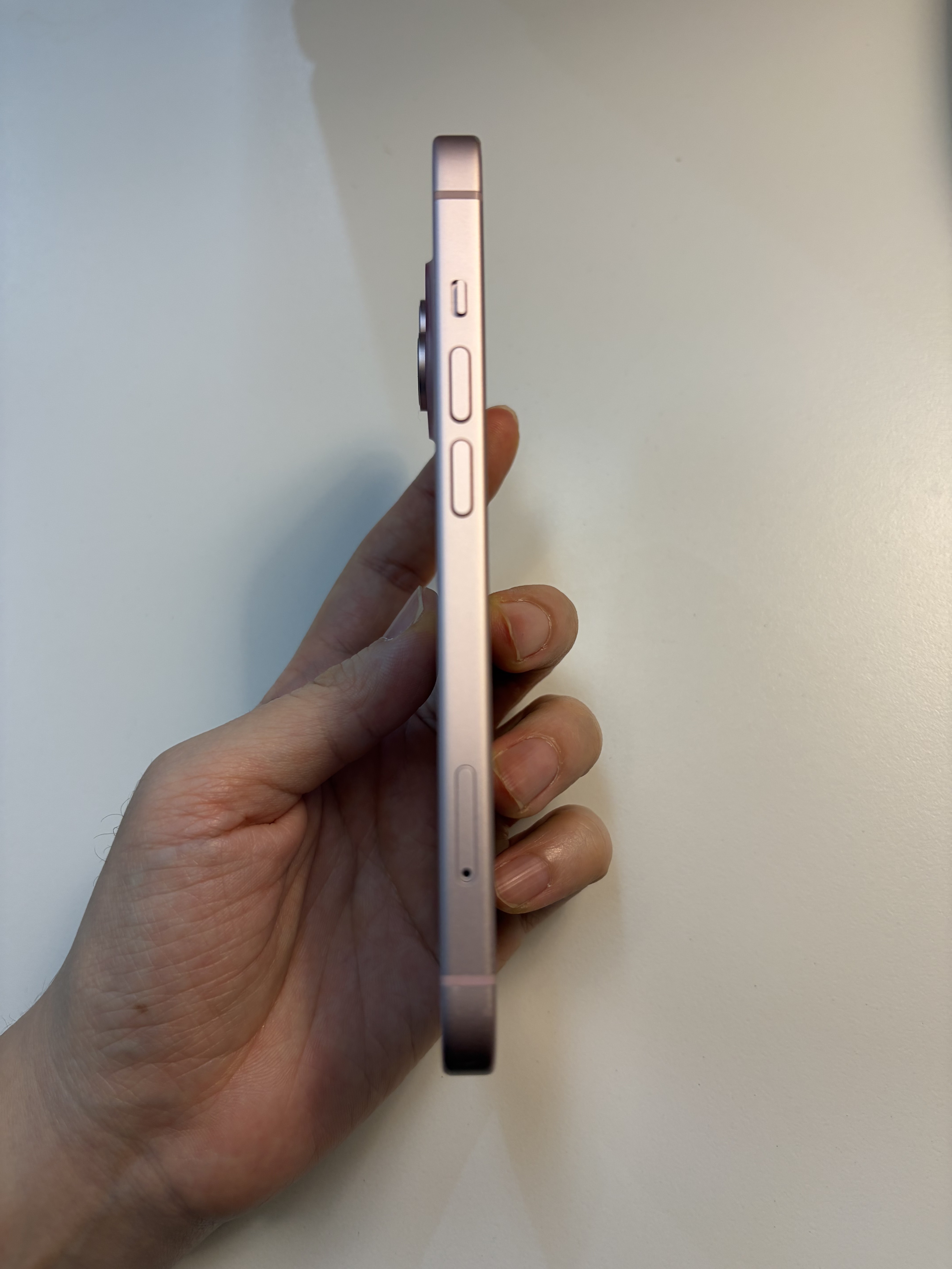 iPhone 15 TE-4