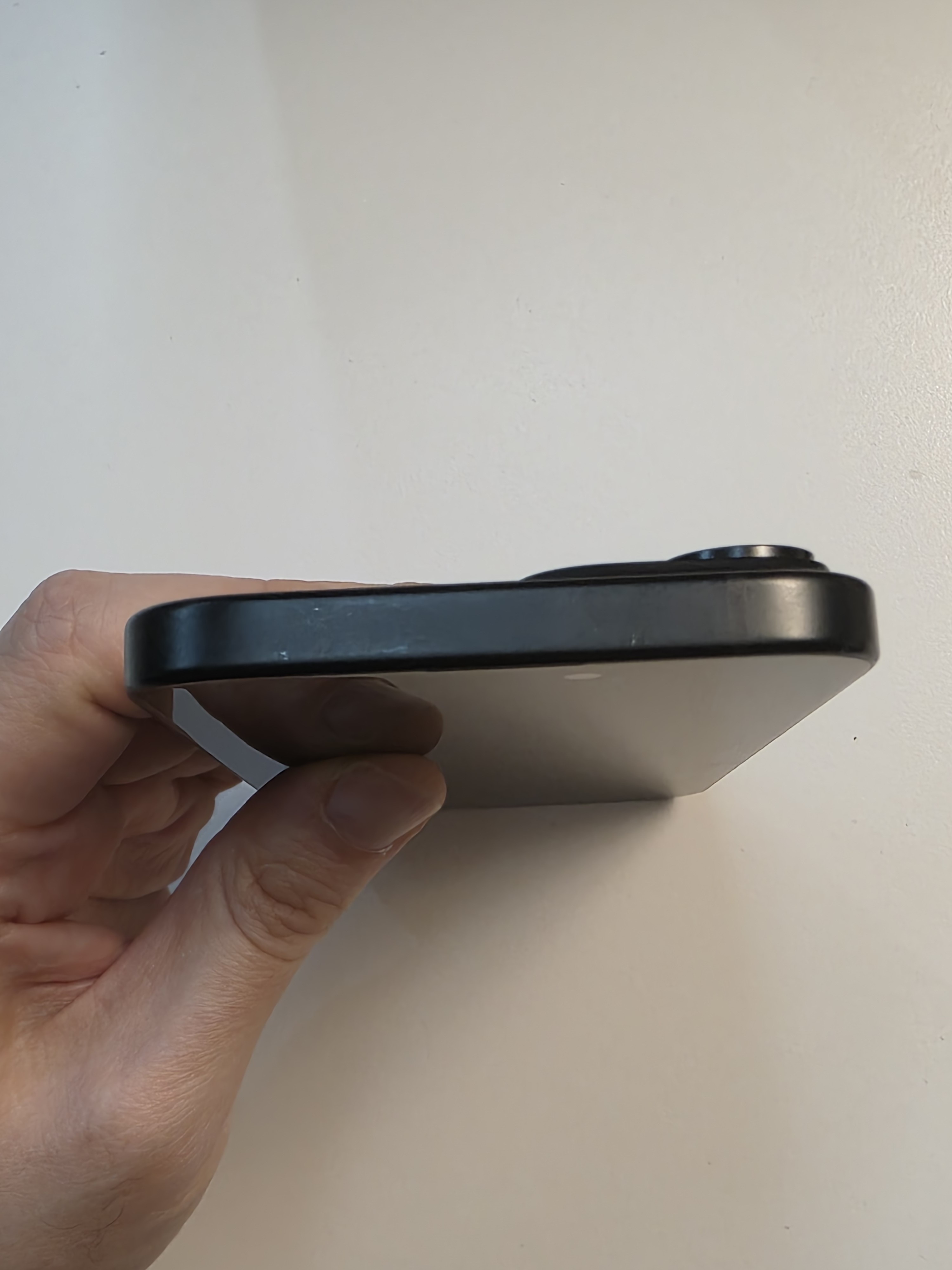 iPhone 15 TE-40