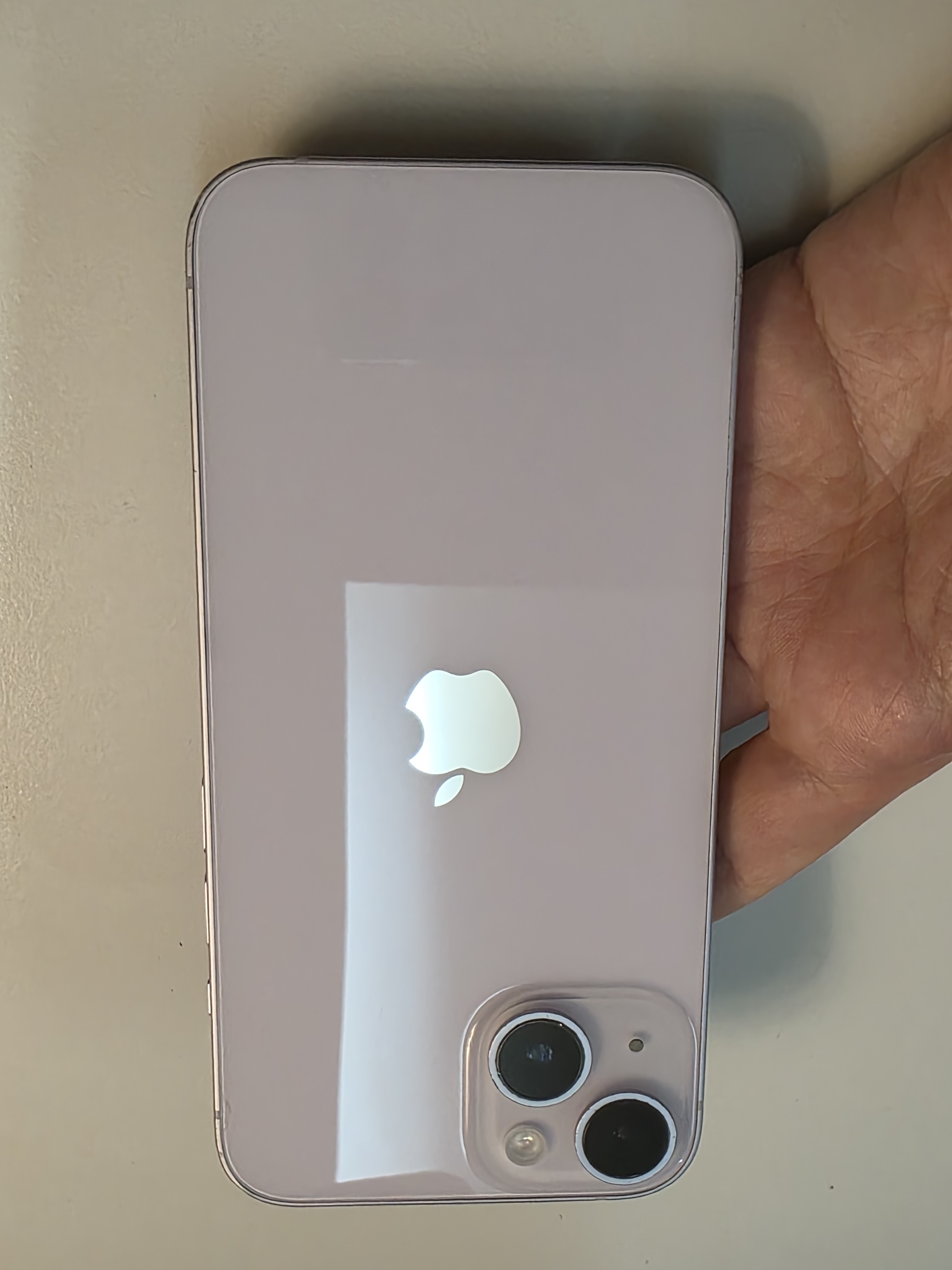 iPhone 14 TE-54